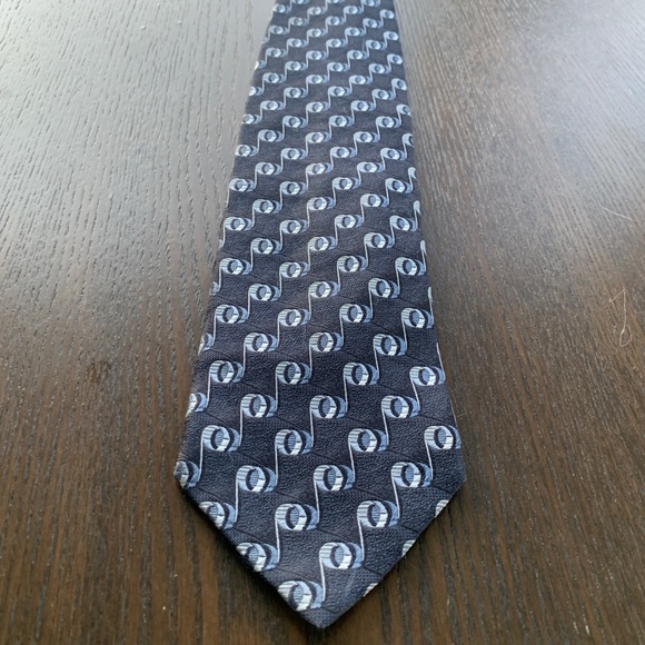Ermenegildo Zegna 100% Silk Geometric Tie - Picture 4 of 5